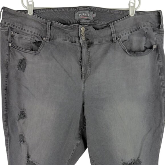 Torrid Women's Premium Distressed High Rise Stretch Black Denim Jegging Size 28R - Picture 3 of 11